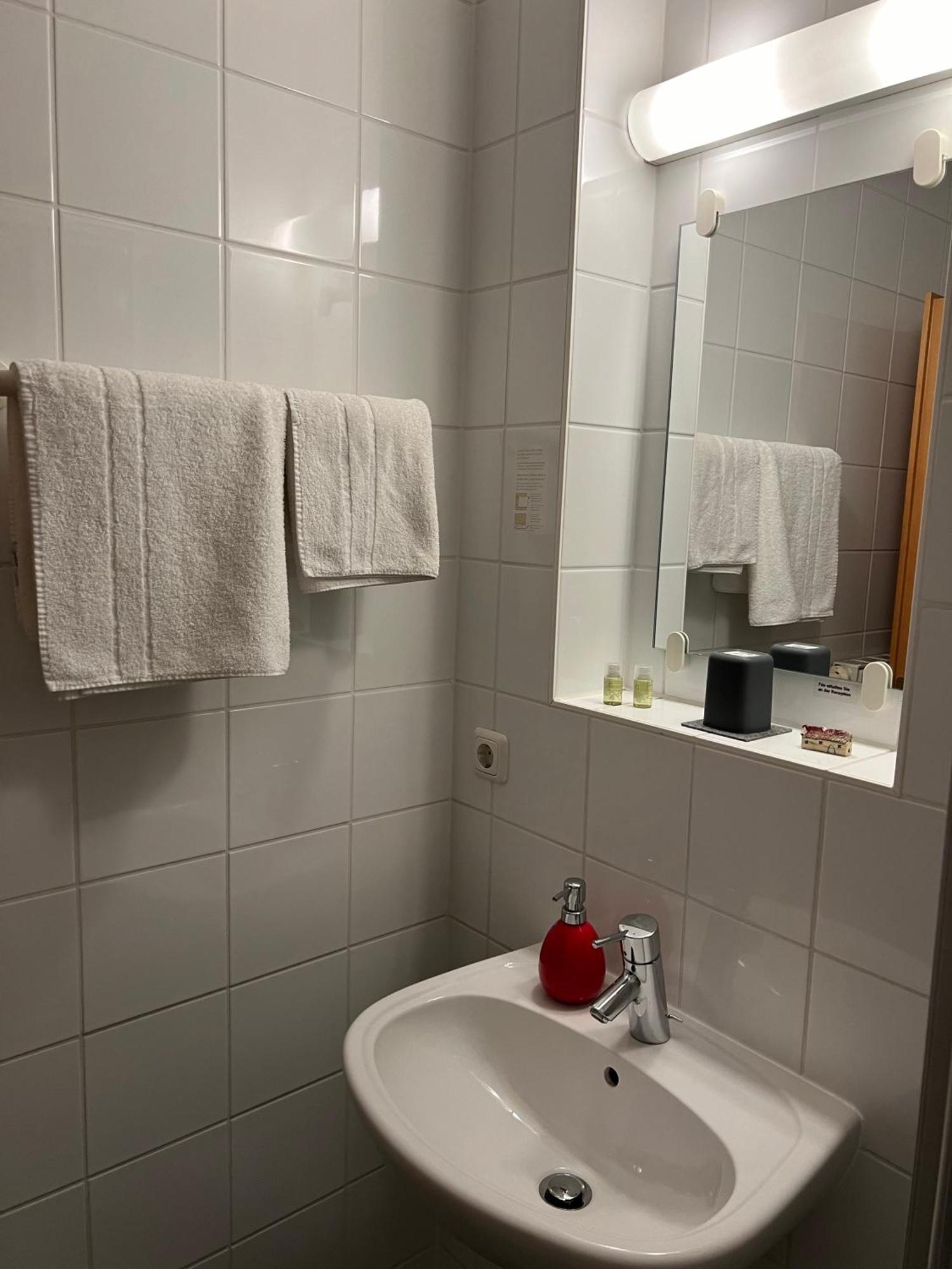 Hotel Lachnerhof Erlangen Exteriör bild